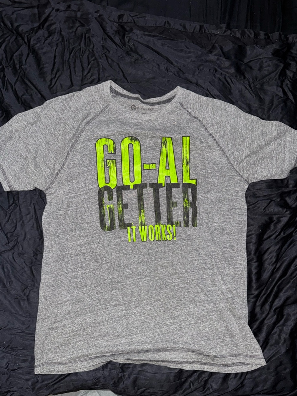 Men’s It Works! T-Shirt - size Large